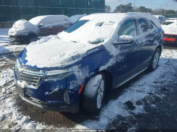 3GNAXUEV5NL150022 2022 CHEVROLET EQUINOX - Image 2