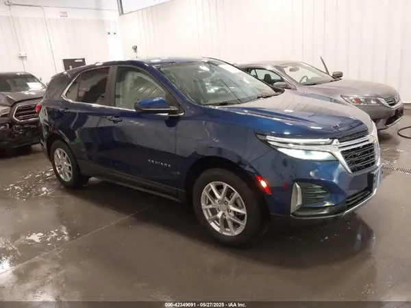 3GNAXUEV5NL160985 2022 CHEVROLET EQUINOX - Image 1