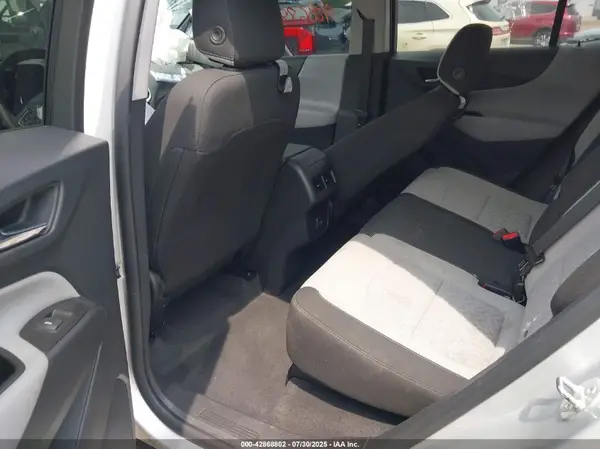 3GNAXUEV5NL189189 2022 CHEVROLET EQUINOX - Image 8