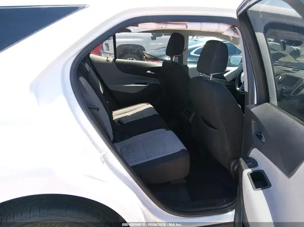 3GNAXUEV5NL190147 2022 CHEVROLET EQUINOX - Image 8