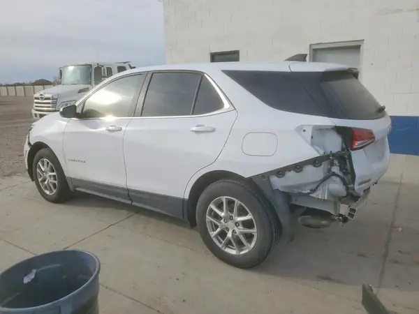 3GNAXUEV5NL208887 2022 CHEVROLET EQUINOX - Image 2