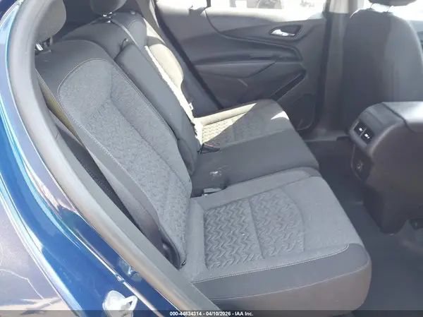 3GNAXUEV5NL215743 2022 CHEVROLET EQUINOX - Image 8