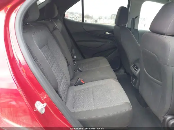3GNAXUEV5NL221803 2022 CHEVROLET EQUINOX - Image 8