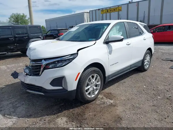 3GNAXUEV5NL222580 2022 CHEVROLET EQUINOX - Image 2