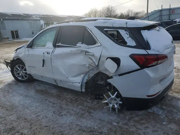 3GNAXUEV5NL242473 2022 CHEVROLET EQUINOX - Image 2