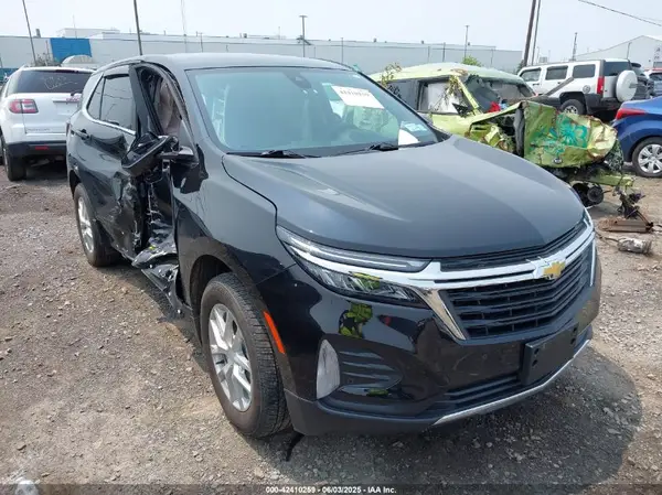 3GNAXUEV5NL243543 2022 CHEVROLET EQUINOX - Image 1