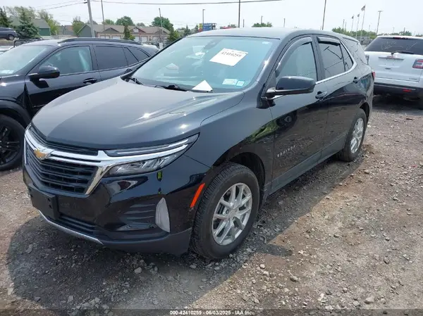 3GNAXUEV5NL243543 2022 CHEVROLET EQUINOX - Image 2