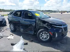 3GNAXUEV5NL245230 2022 CHEVROLET EQUINOX