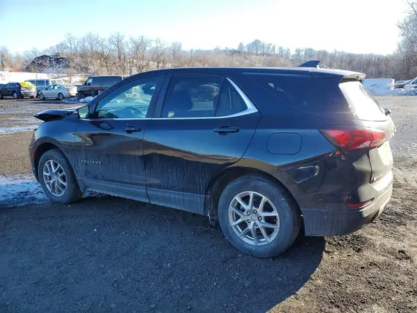 3GNAXUEV5NL275277 2022 CHEVROLET EQUINOX - Image 2