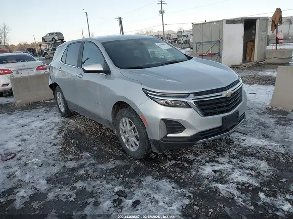 3GNAXUEV5NL277160 2022 CHEVROLET EQUINOX - Image 1