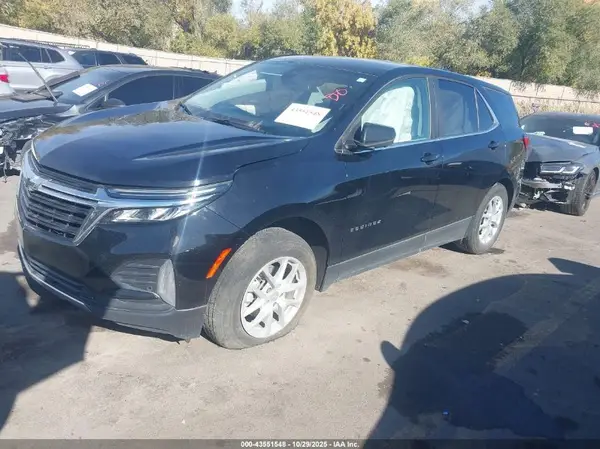 3GNAXUEV5NL306849 2022 CHEVROLET EQUINOX - Image 2