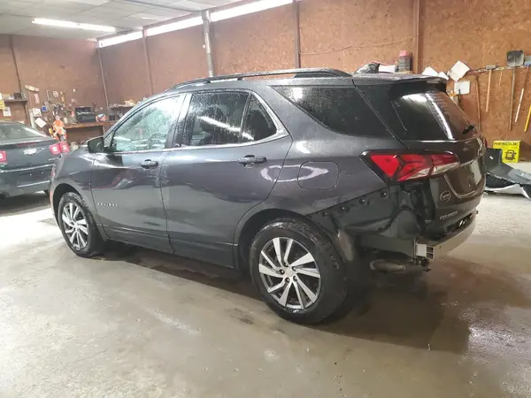 3GNAXUEV5NS162452 2022 CHEVROLET EQUINOX - Image 2