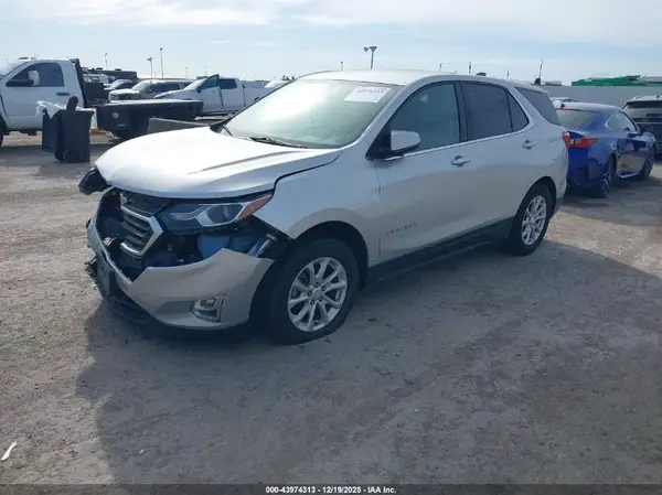 3GNAXUEV6KS564492 2019 CHEVROLET EQUINOX - Image 2