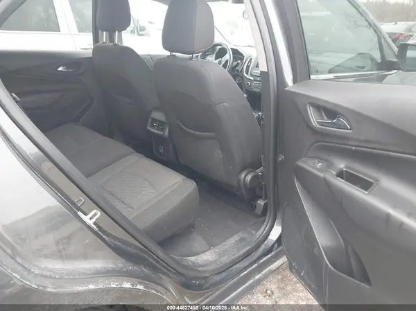 3GNAXUEV6KS573533 2019 CHEVROLET EQUINOX - Image 8