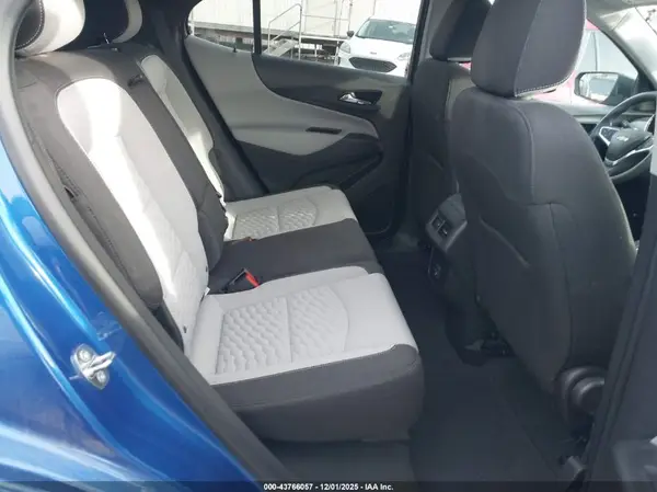 3GNAXUEV6KS577114 2019 CHEVROLET EQUINOX - Image 8