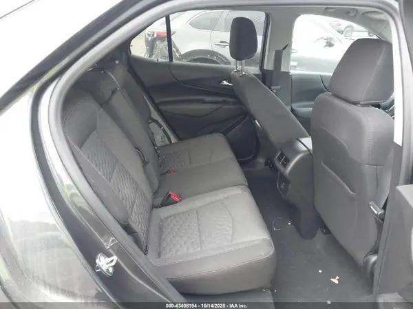 3GNAXUEV6KS672160 2019 CHEVROLET EQUINOX - Image 8