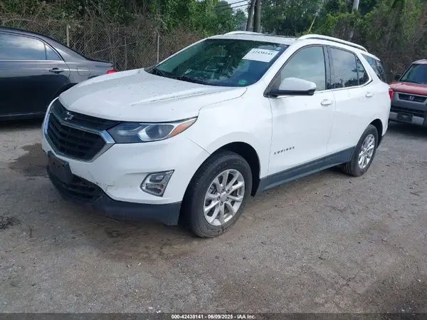 3GNAXUEV6KS679738 2019 CHEVROLET EQUINOX - Image 2