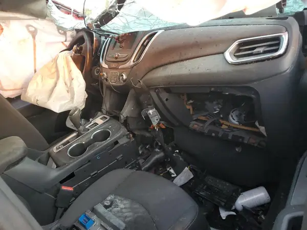 3GNAXUEV6LS651763 2020 CHEVROLET EQUINOX - Image 8
