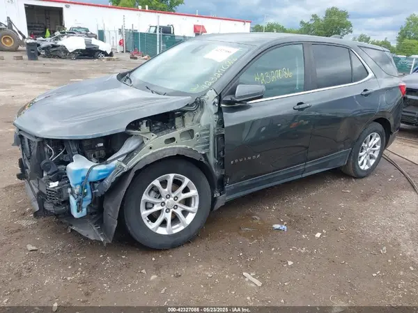 3GNAXUEV6ML302677 2021 CHEVROLET EQUINOX - Image 2