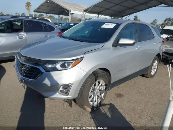 3GNAXUEV6MS129068 2021 CHEVROLET EQUINOX - Image 2