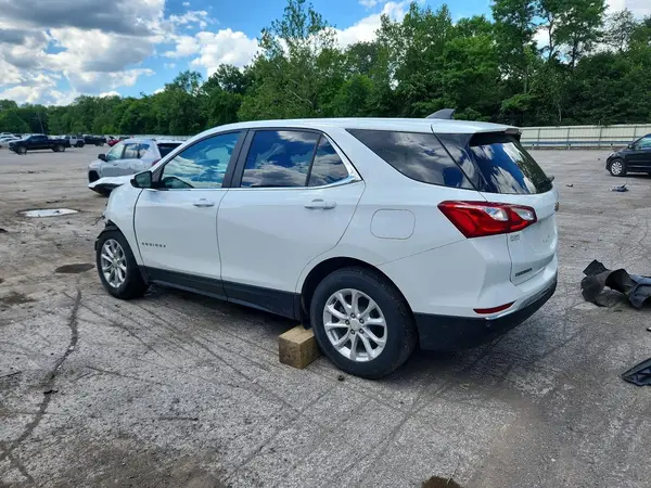 3GNAXUEV6MS152432 2021 CHEVROLET EQUINOX - Image 2