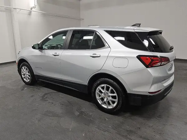 3GNAXUEV6NL100634 2022 CHEVROLET EQUINOX - Image 2