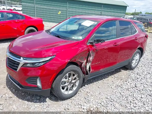 3GNAXUEV6NL145685 2022 CHEVROLET EQUINOX - Image 2