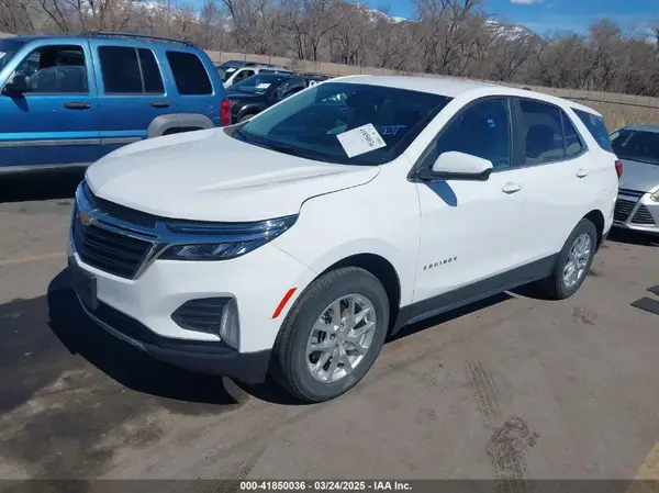3GNAXUEV6NL146013 2022 CHEVROLET EQUINOX - Image 2