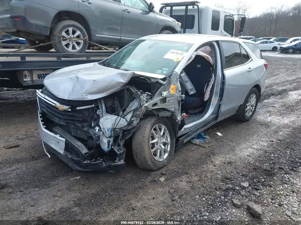 3GNAXUEV6NL219333 2022 CHEVROLET EQUINOX - Image 2
