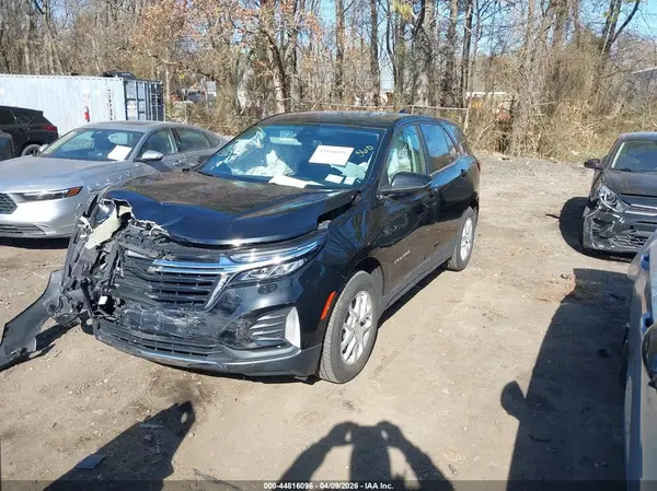 3GNAXUEV6NL258147 2022 CHEVROLET EQUINOX - Image 2
