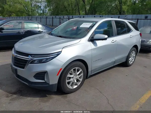 3GNAXUEV6NL258620 2022 CHEVROLET EQUINOX - Image 2