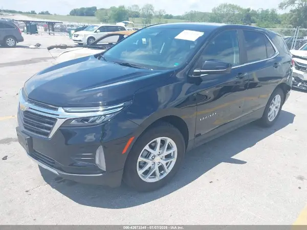 3GNAXUEV6NL260173 2022 CHEVROLET EQUINOX - Image 2