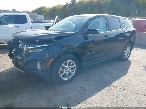 3GNAXUEV6NL309422 2022 CHEVROLET EQUINOX - Image 2