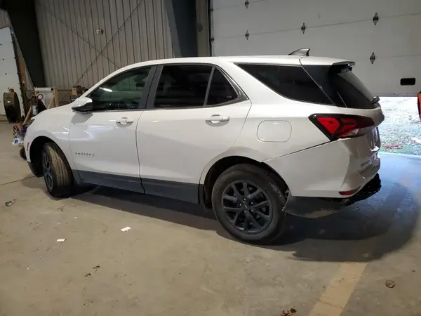 3GNAXUEV6NS162508 2022 CHEVROLET EQUINOX - Image 2