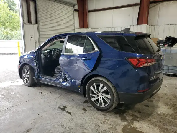 3GNAXUEV6NS205552 2022 CHEVROLET EQUINOX - Image 2