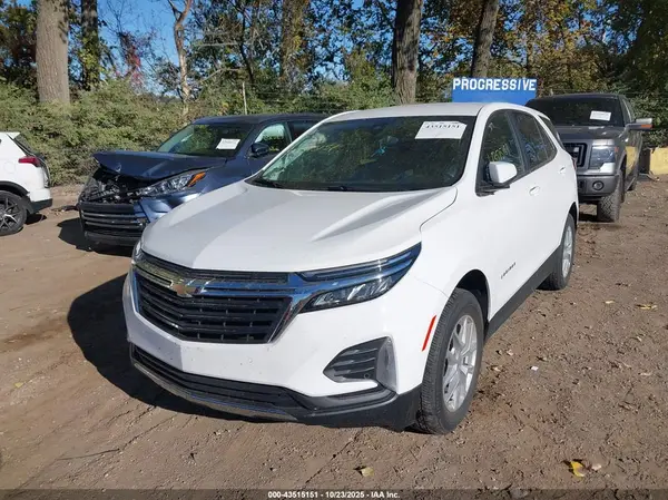 3GNAXUEV6NS221489 2022 CHEVROLET EQUINOX - Image 2