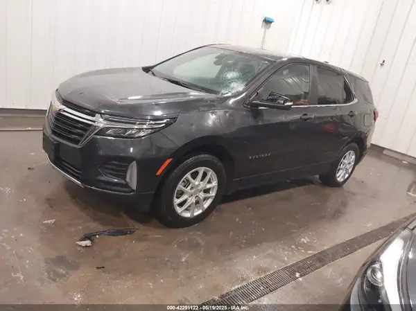 3GNAXUEV6NS241385 2022 CHEVROLET EQUINOX - Image 2