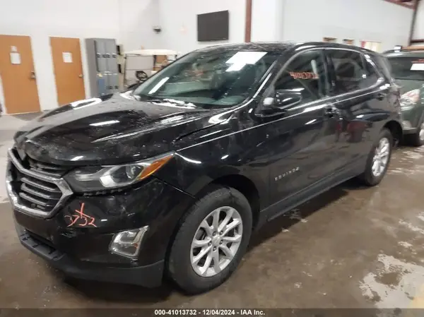 3GNAXUEV7KL258640 2019 CHEVROLET EQUINOX - Image 2