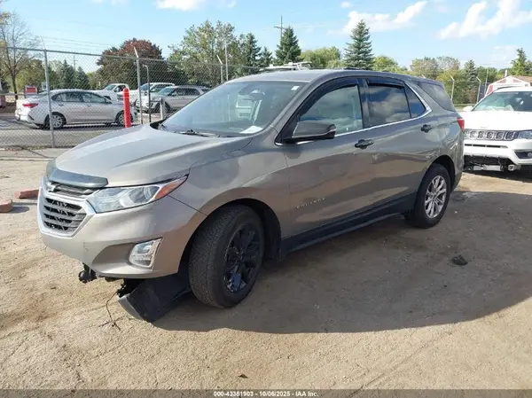 3GNAXUEV7KS564940 2019 CHEVROLET EQUINOX - Image 2
