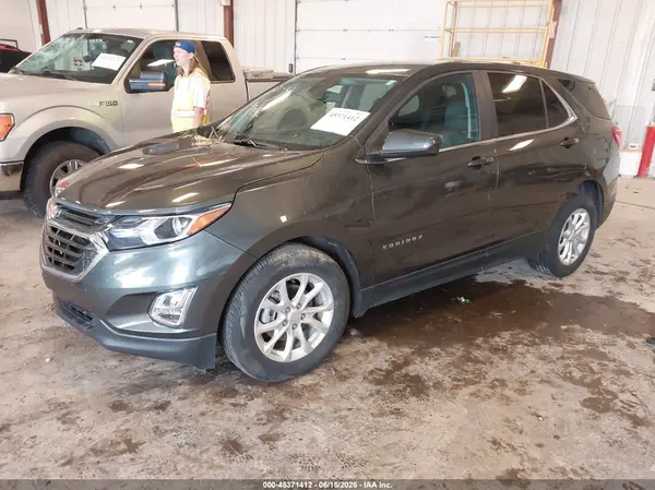 3GNAXUEV7ML301666 2021 CHEVROLET EQUINOX - Image 2