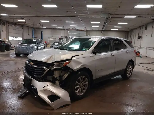 3GNAXUEV7ML355758 2021 CHEVROLET EQUINOX - Image 2