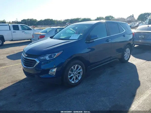 3GNAXUEV7ML385892 2021 CHEVROLET EQUINOX - Image 2