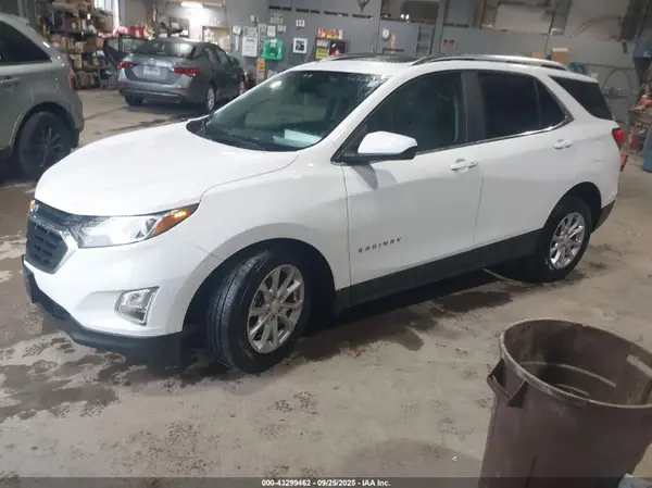 3GNAXUEV7MS145814 2021 CHEVROLET EQUINOX - Image 2