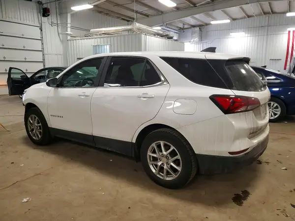 3GNAXUEV7NL111741 2022 CHEVROLET EQUINOX - Image 2