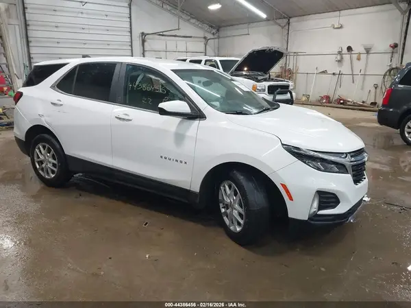 3GNAXUEV7NL119130 2022 CHEVROLET EQUINOX - Image 1