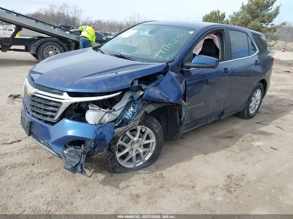 3GNAXUEV7NL144299 2022 CHEVROLET EQUINOX - Image 2