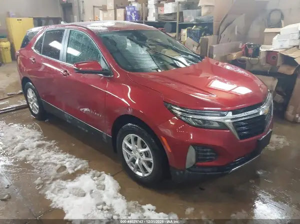 3GNAXUEV7NL156081 2022 CHEVROLET EQUINOX - Image 1