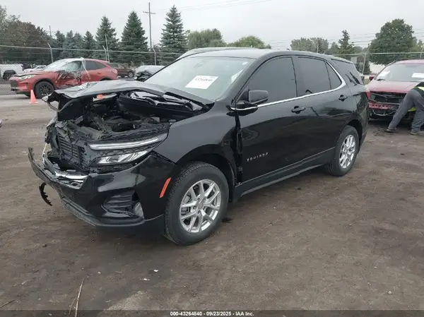 3GNAXUEV7NL168540 2022 CHEVROLET EQUINOX - Image 2