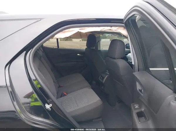 3GNAXUEV7NL168540 2022 CHEVROLET EQUINOX - Image 8