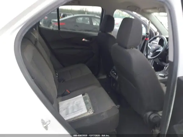 3GNAXUEV7NL218269 2022 CHEVROLET EQUINOX - Image 8